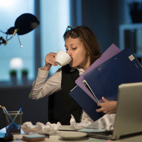 ¿Cómo saber si el home office nos volvió adictos al trabajo?
